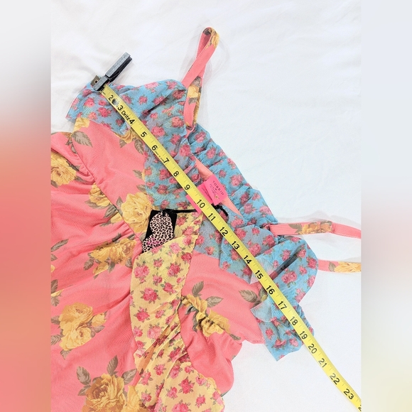 🆕 Betsy Johnson X Torrid Mesh Ruffle Maxi (Torrid 00) - Picture 5 of 14